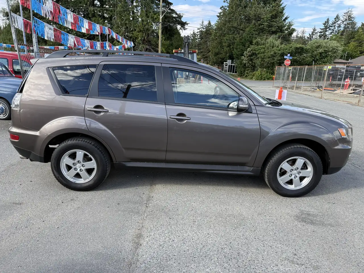 Mitsubishi Outlander снимка Mitsubishi Outlander