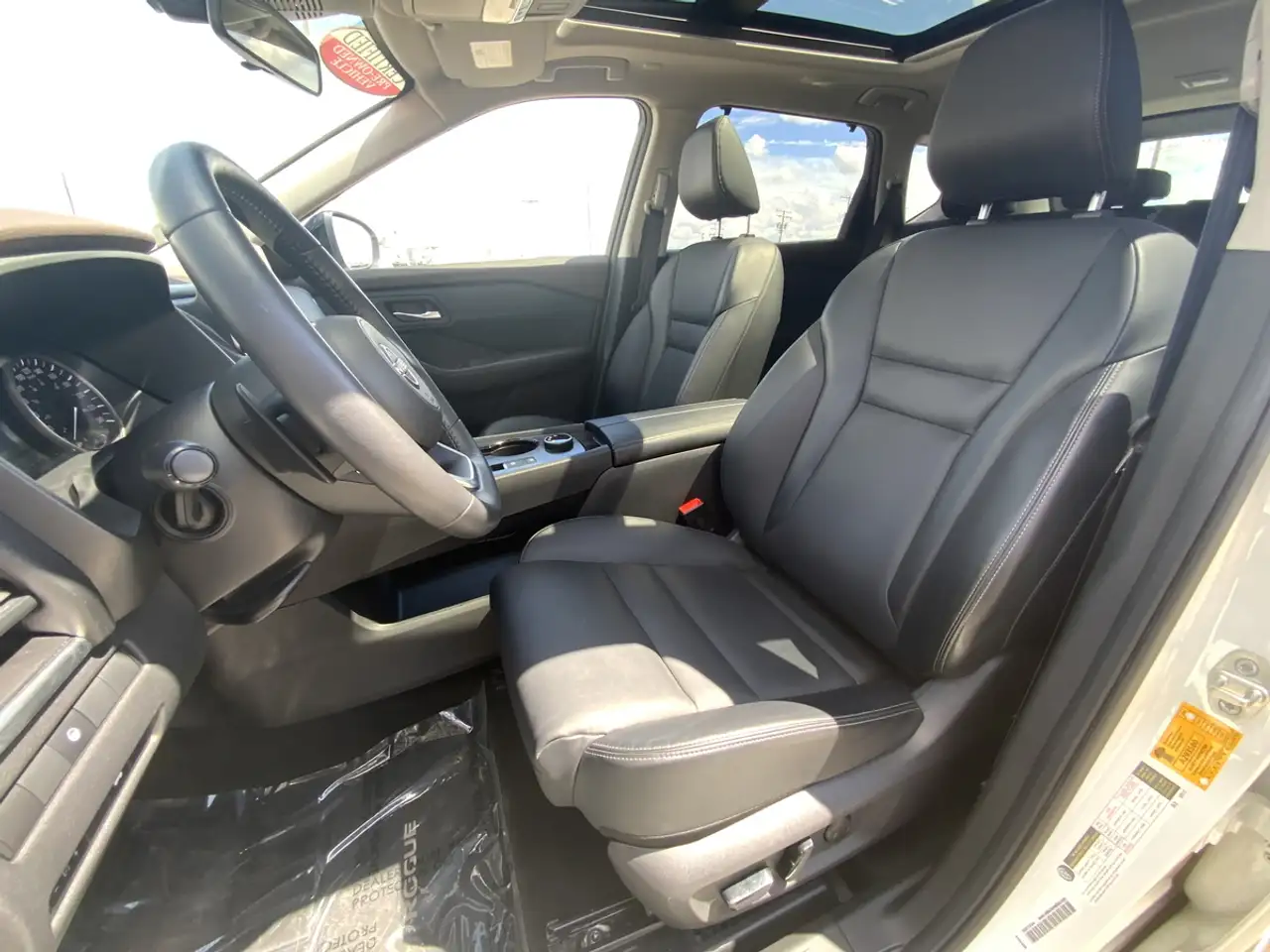 Nissan Rogue photo Nissan Rogue