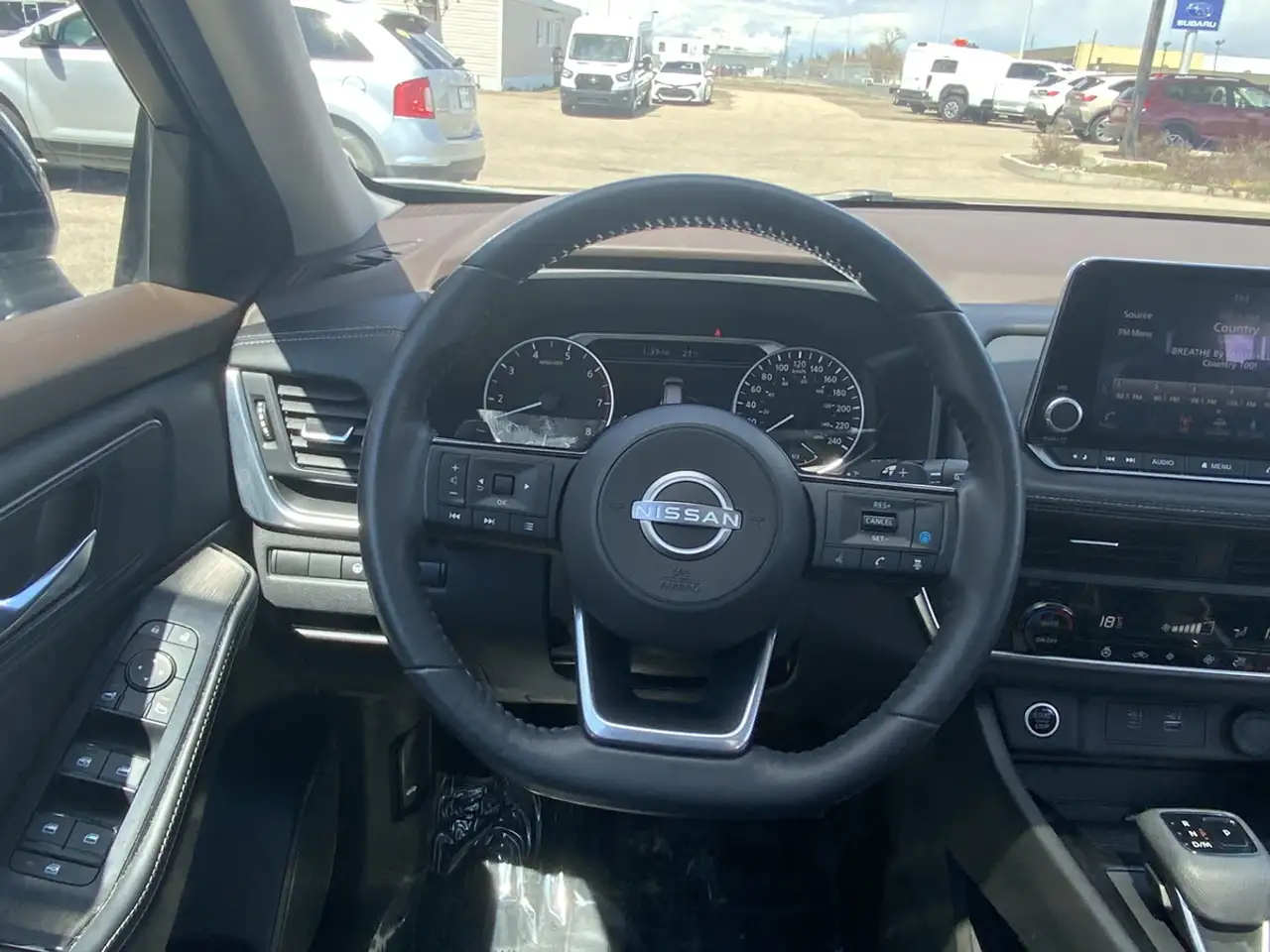 Nissan Rogue photo Nissan Rogue