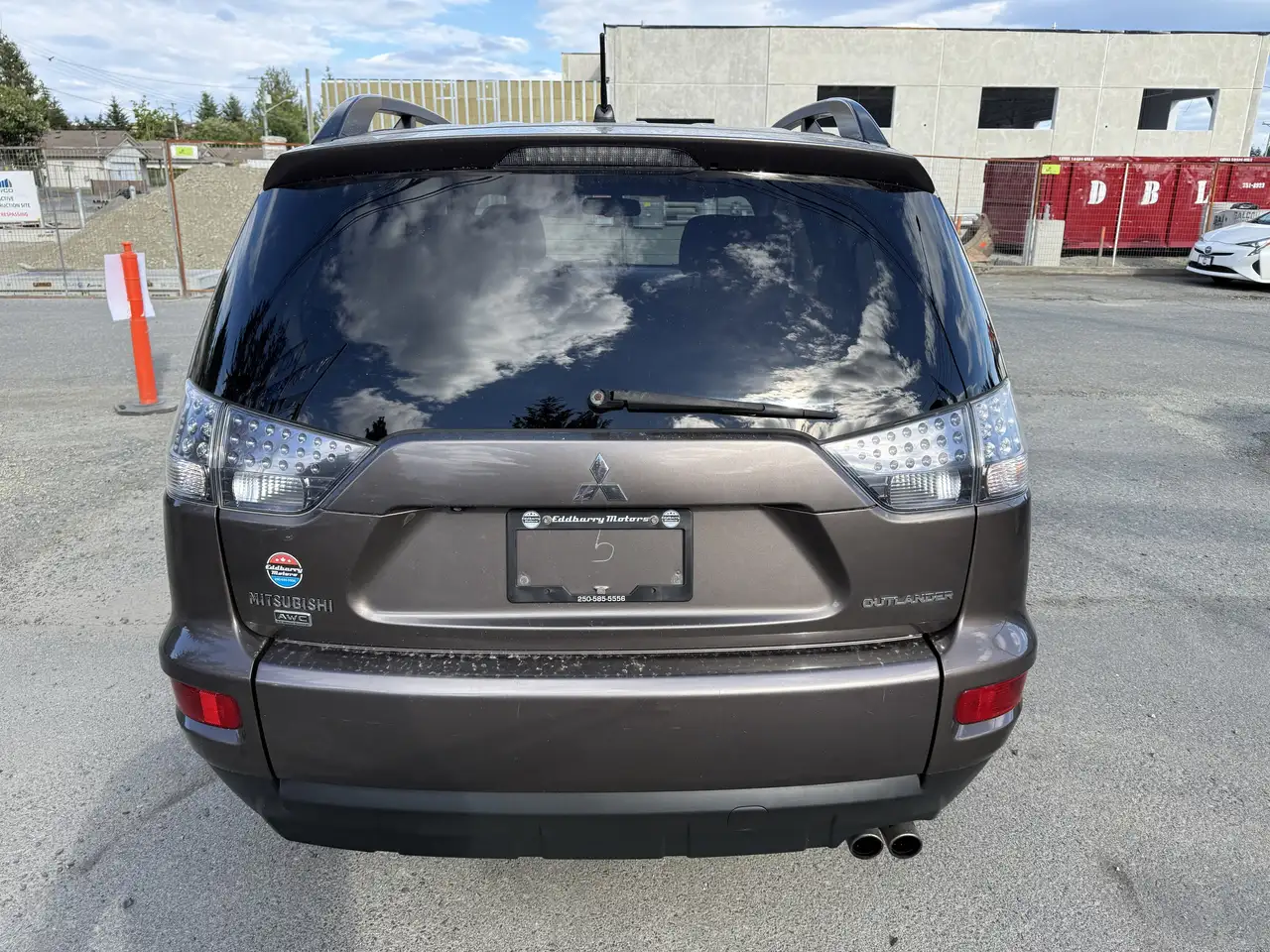 Mitsubishi Outlander снимка Mitsubishi Outlander
