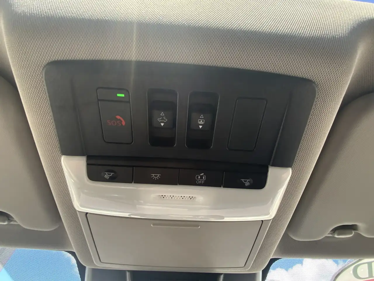 Nissan Rogue photo Nissan Rogue