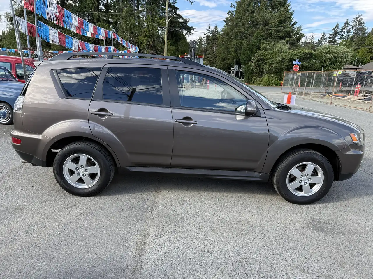 Mitsubishi Outlander снимка Mitsubishi Outlander