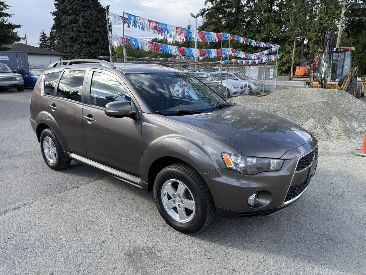 Mitsubishi Outlander снимка Mitsubishi Outlander