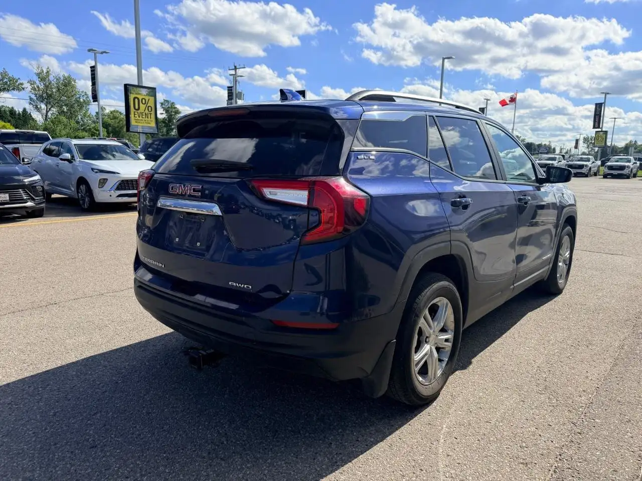 GMC Terrain photo GMC Terrain