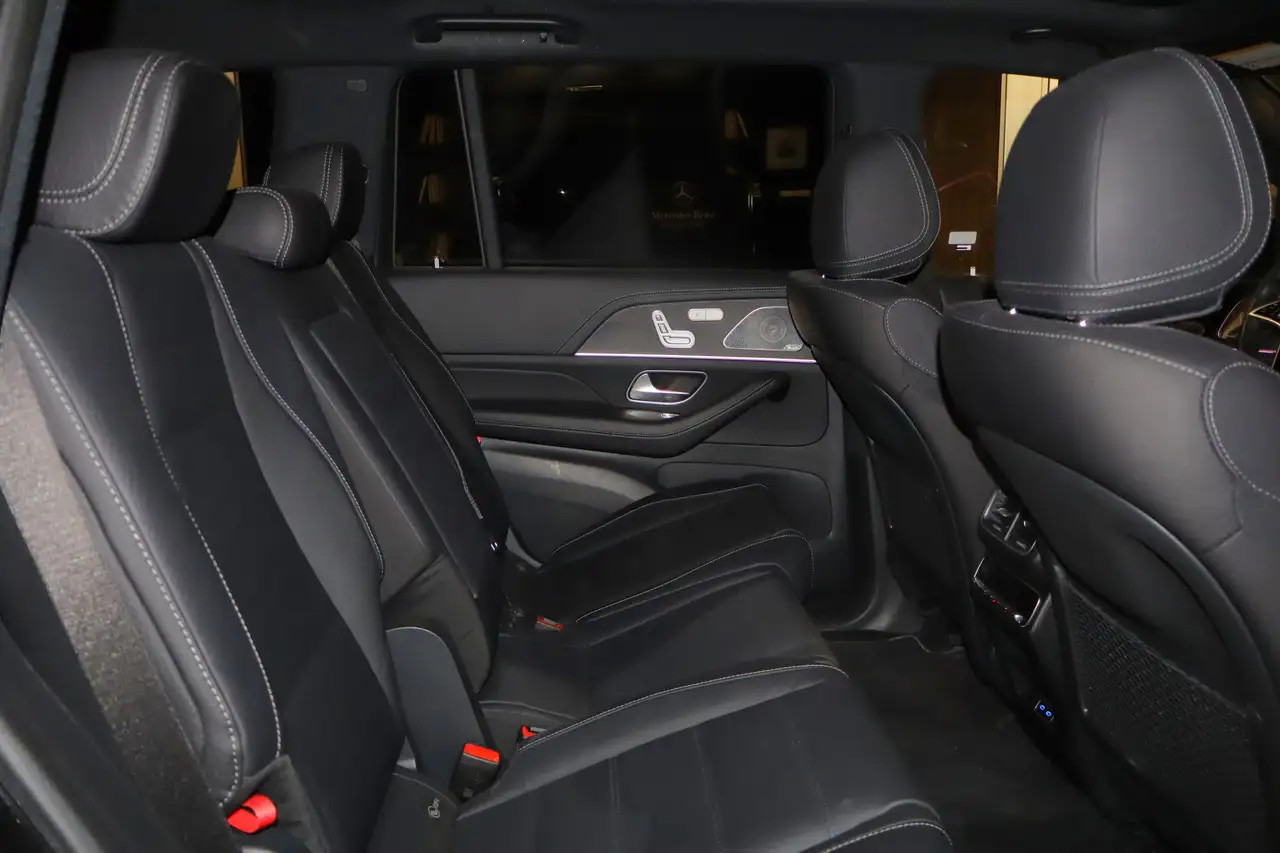 Mercedes-Benz GLS photo Mercedes-Benz GLS
