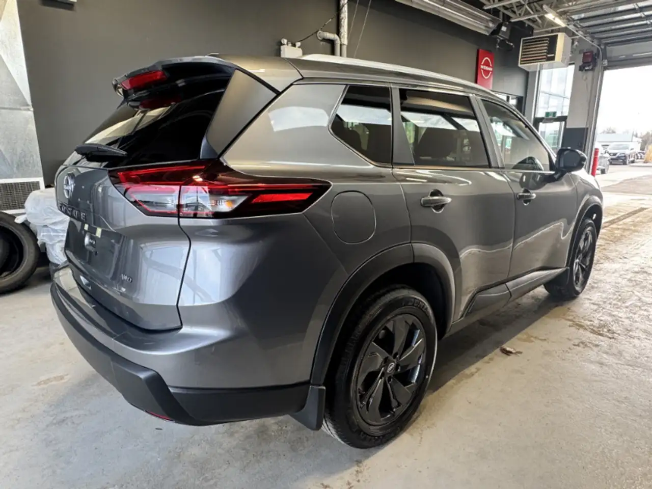 Nissan Rogue снимка Nissan Rogue