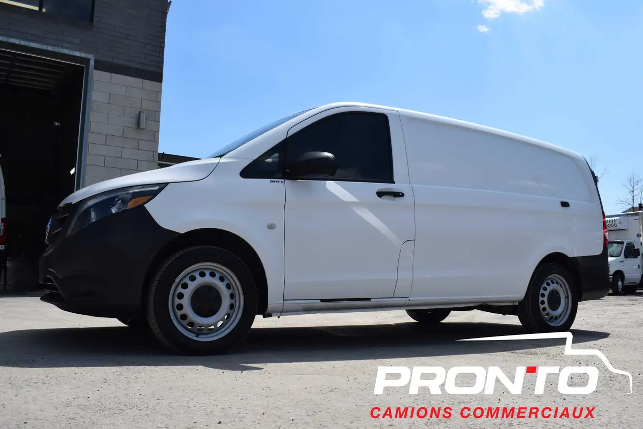 Mercedes-Benz Metris Cargo Van снимка Mercedes-Benz Metris Cargo Van