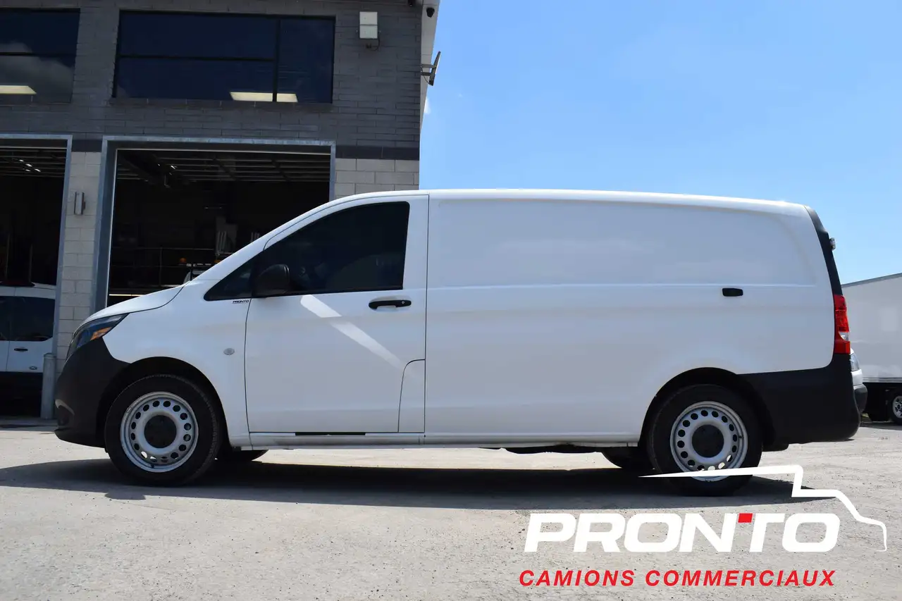 Mercedes-Benz Metris Cargo Van снимка Mercedes-Benz Metris Cargo Van