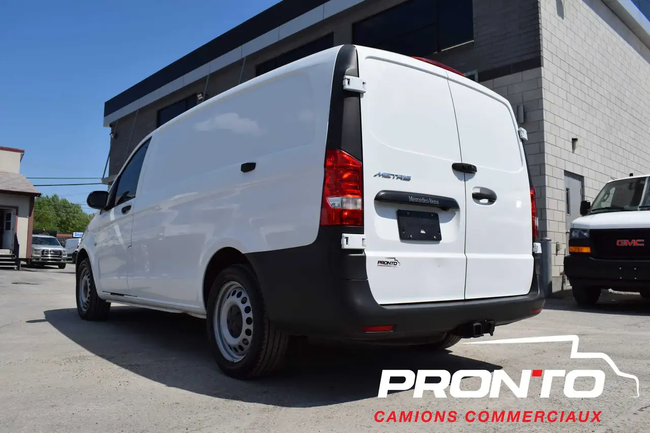 Mercedes-Benz Metris Cargo Van снимка Mercedes-Benz Metris Cargo Van