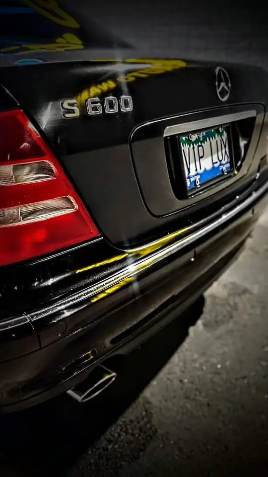Mercedes-Benz S-Class снимка Mercedes-Benz S-Class