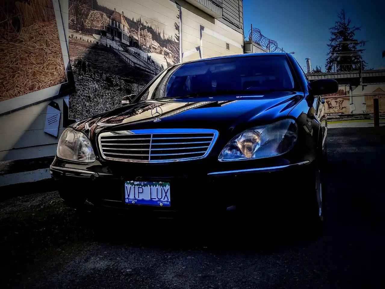 Mercedes-Benz S-Class снимка Mercedes-Benz S-Class