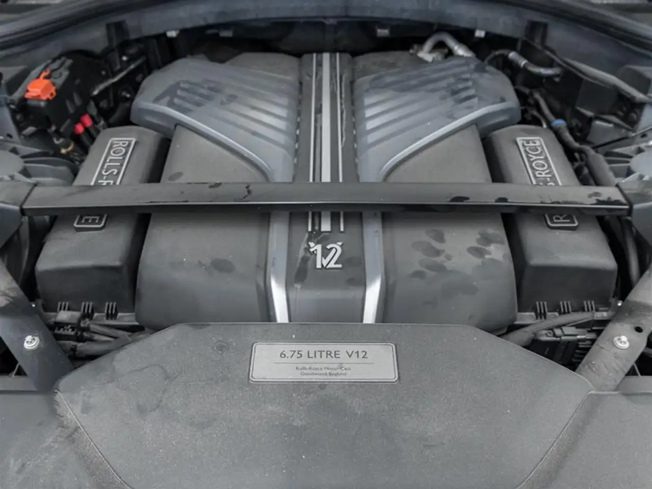 Rolls-Royce Cullinan photo Rolls-Royce Cullinan