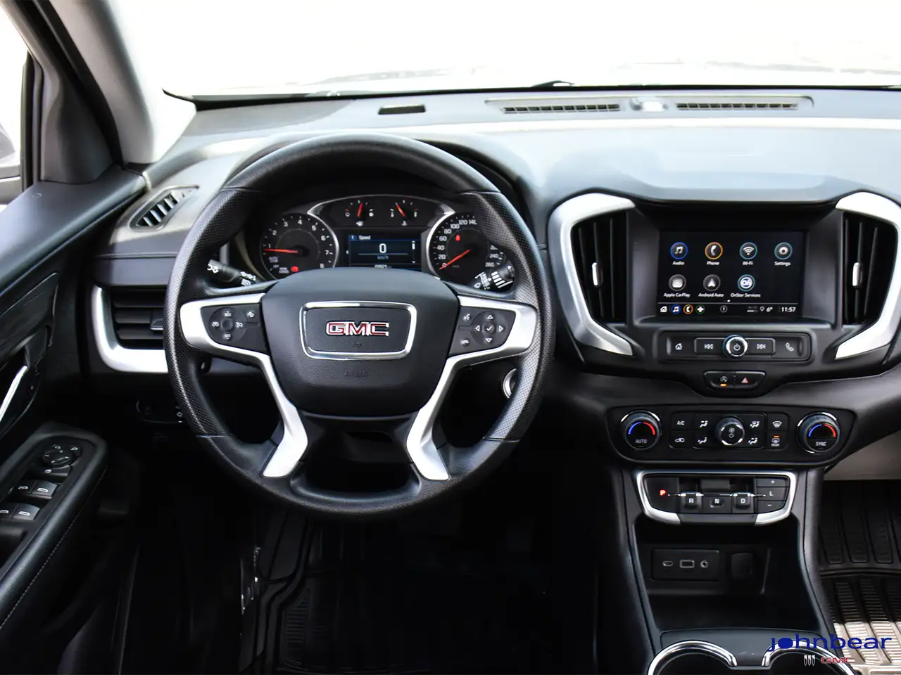 GMC Terrain photo GMC Terrain