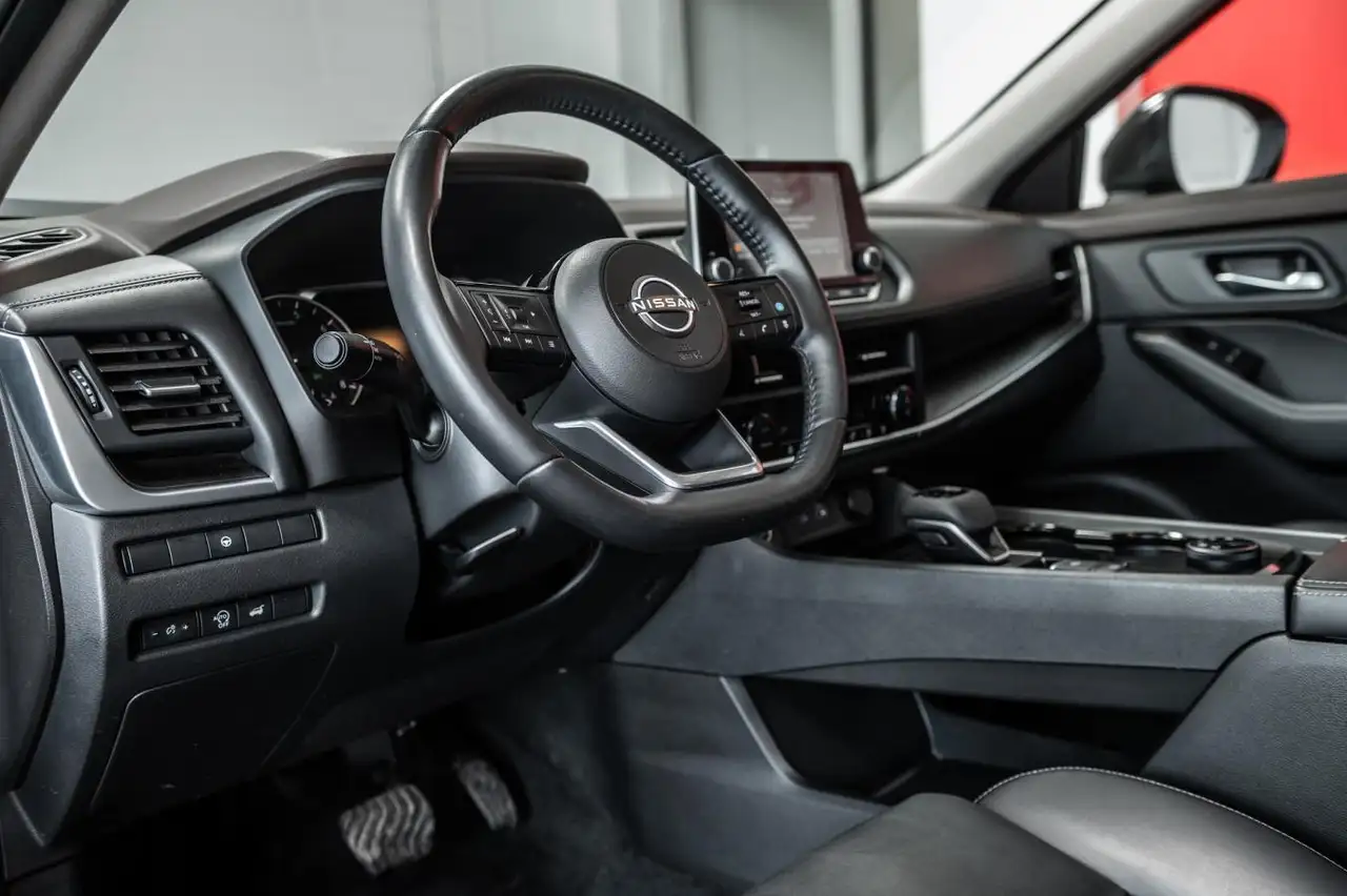 Nissan Rogue снимка Nissan Rogue