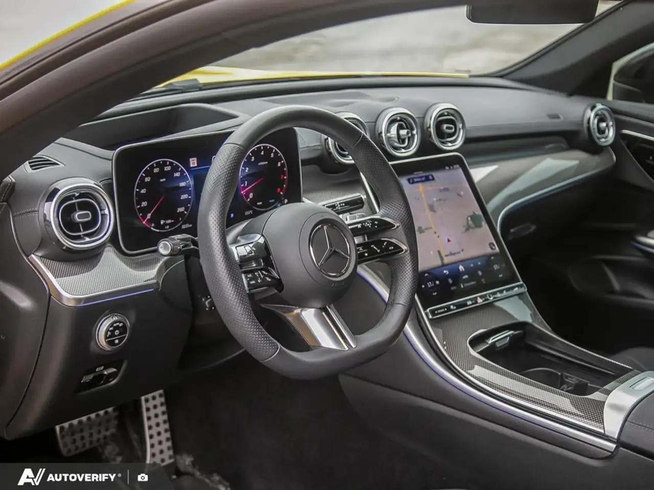 Mercedes-Benz CLE снимка Mercedes-Benz CLE