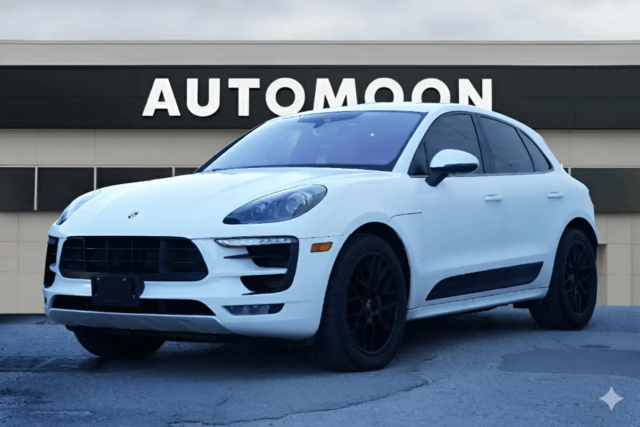 Porsche Macan photo Porsche Macan