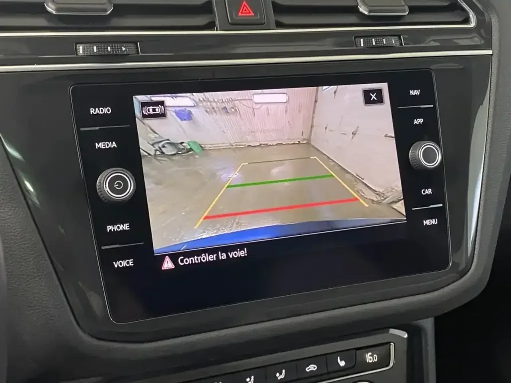 Volkswagen Tiguan снимка Volkswagen Tiguan