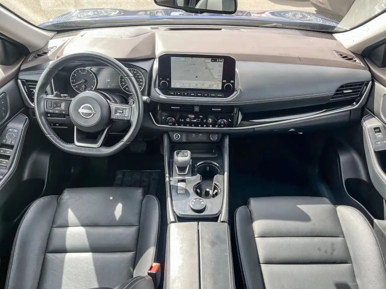 Nissan Rogue снимка Nissan Rogue