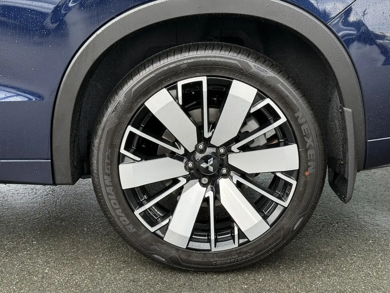 Mitsubishi Outlander fotografie Mitsubishi Outlander