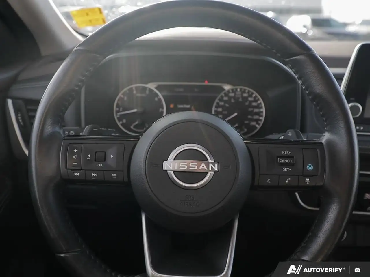 Nissan Rogue fotografie Nissan Rogue