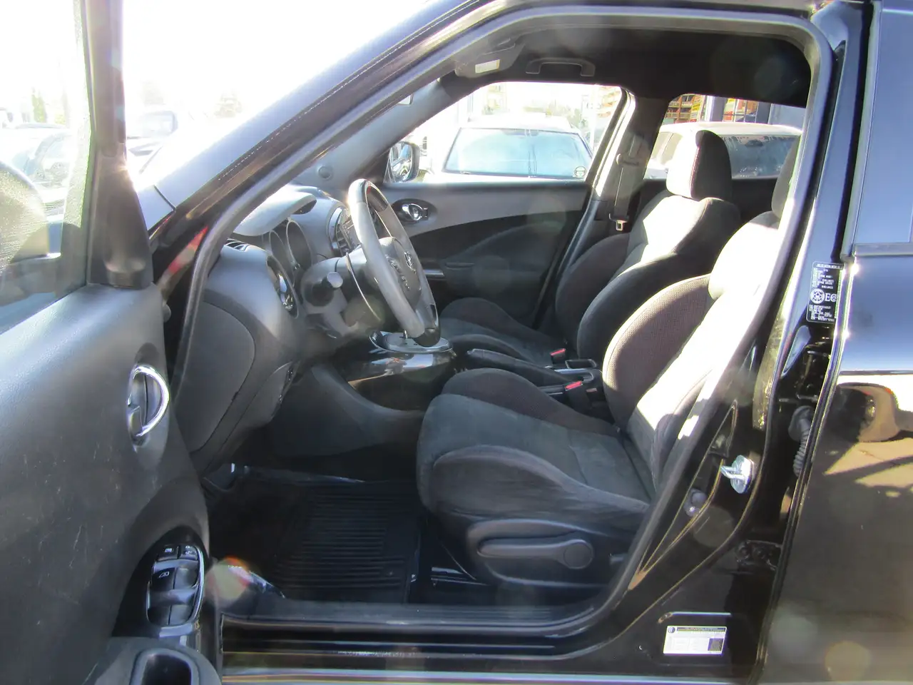 Nissan Juke photo Nissan Juke
