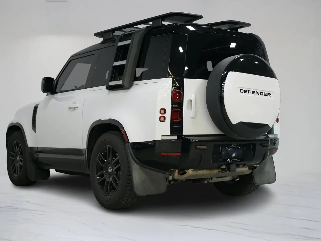 Land Rover Defender снимка Land Rover Defender
