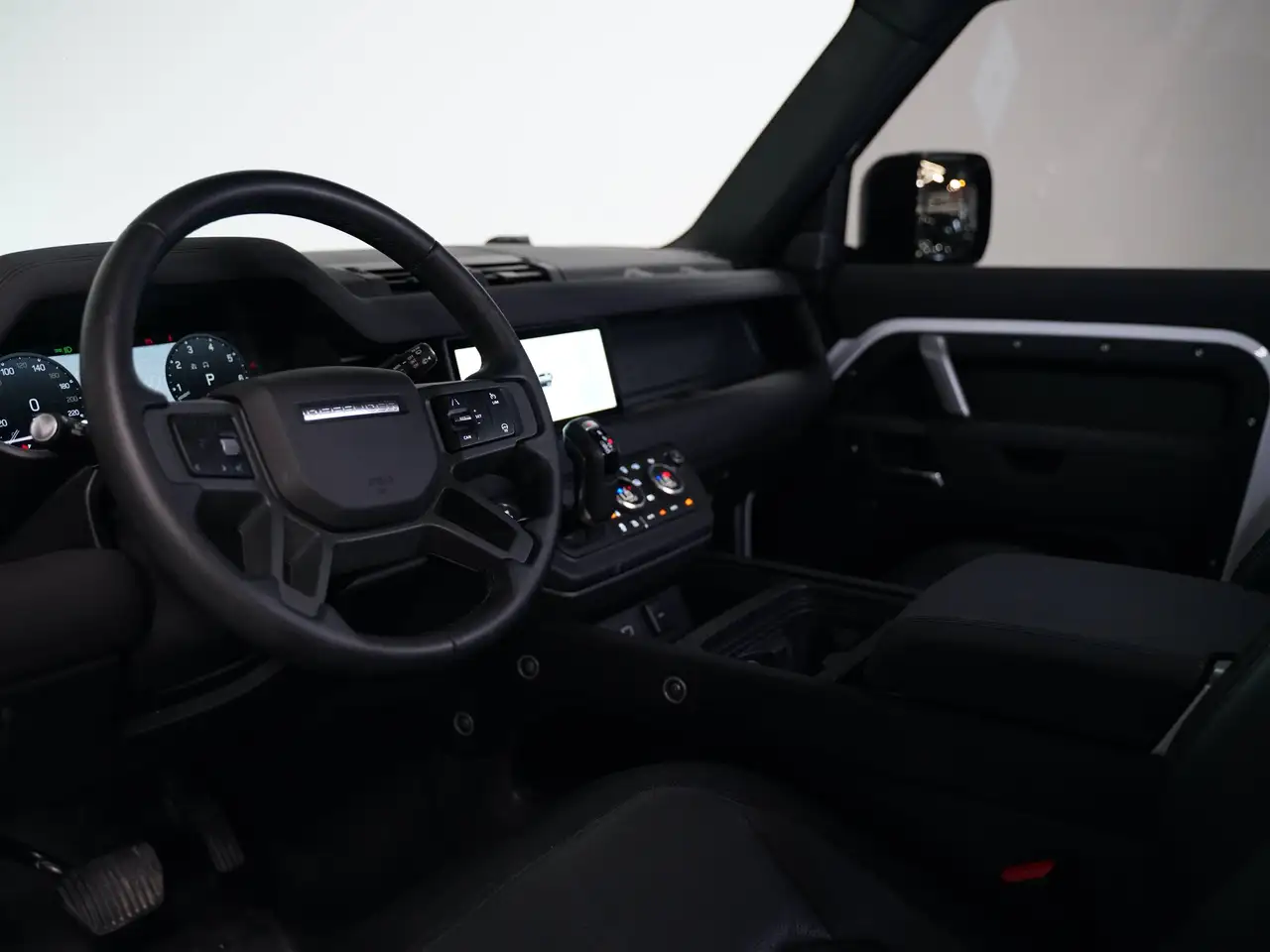 Land Rover Defender снимка Land Rover Defender