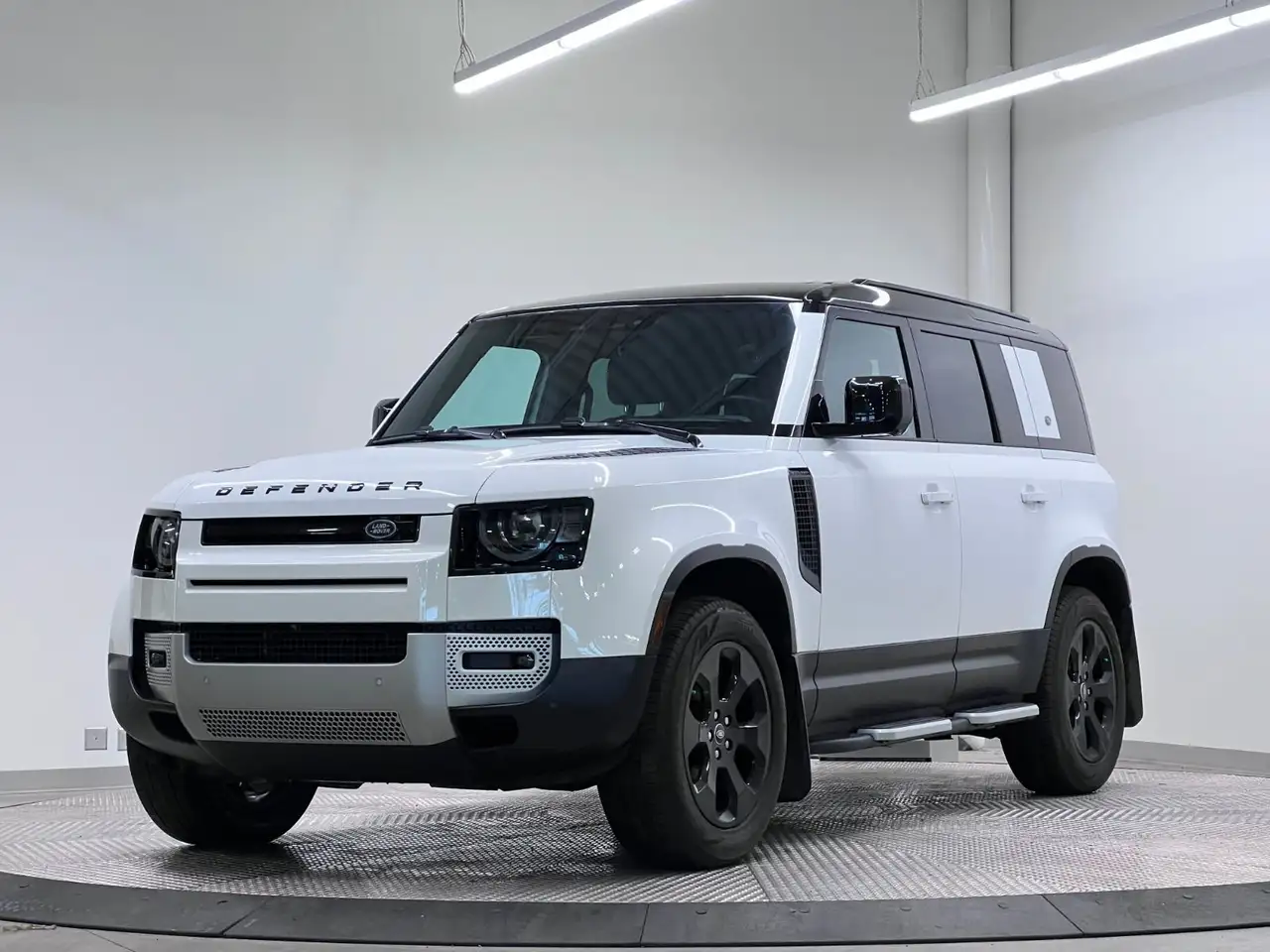 Land Rover Defender снимка Land Rover Defender