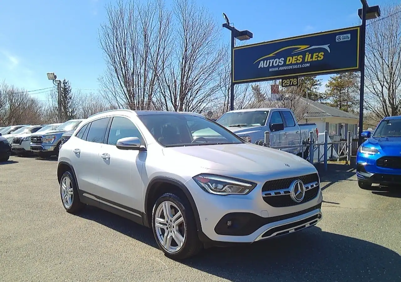 Mercedes-Benz GLA снимка Mercedes-Benz GLA