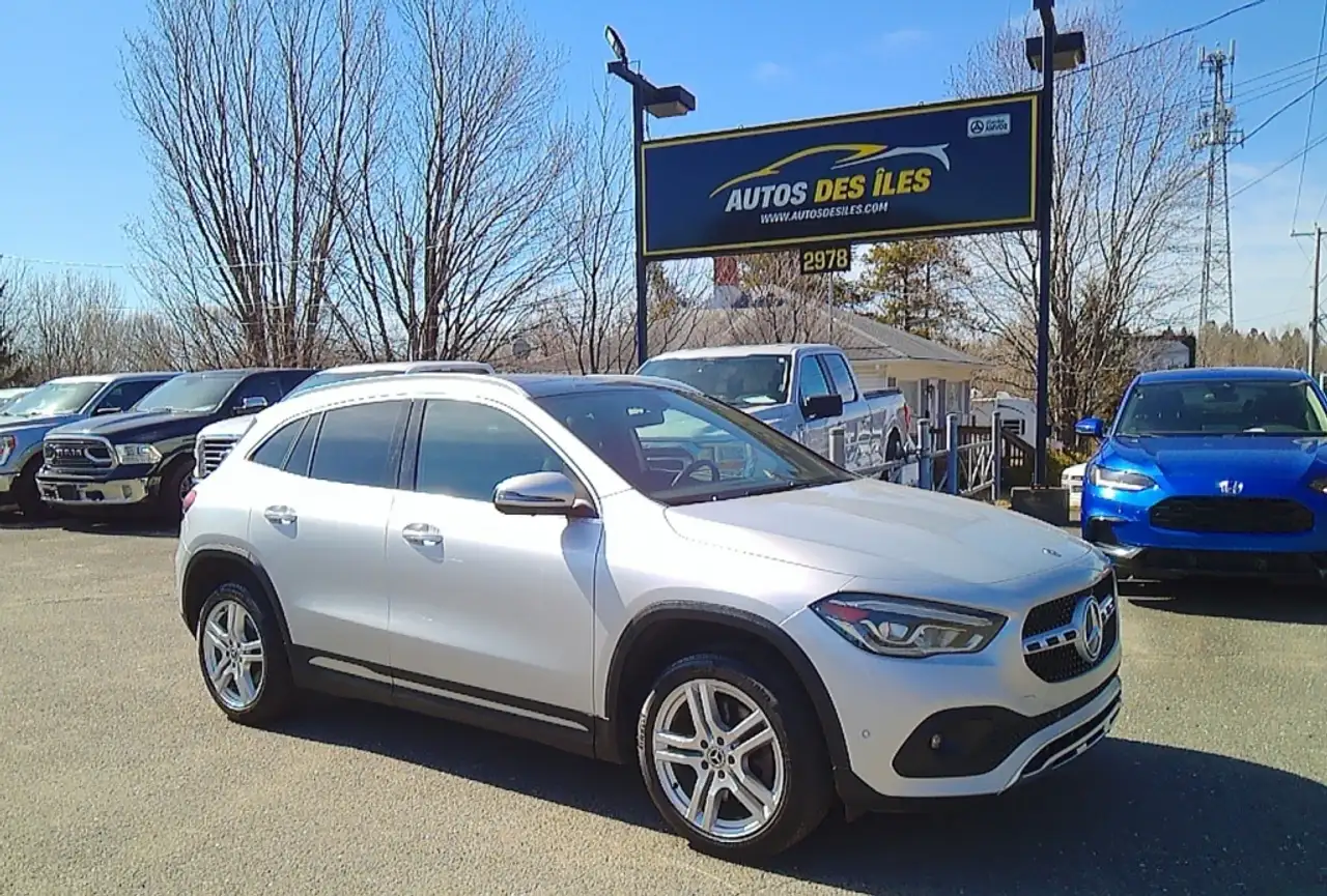 Mercedes-Benz GLA снимка Mercedes-Benz GLA