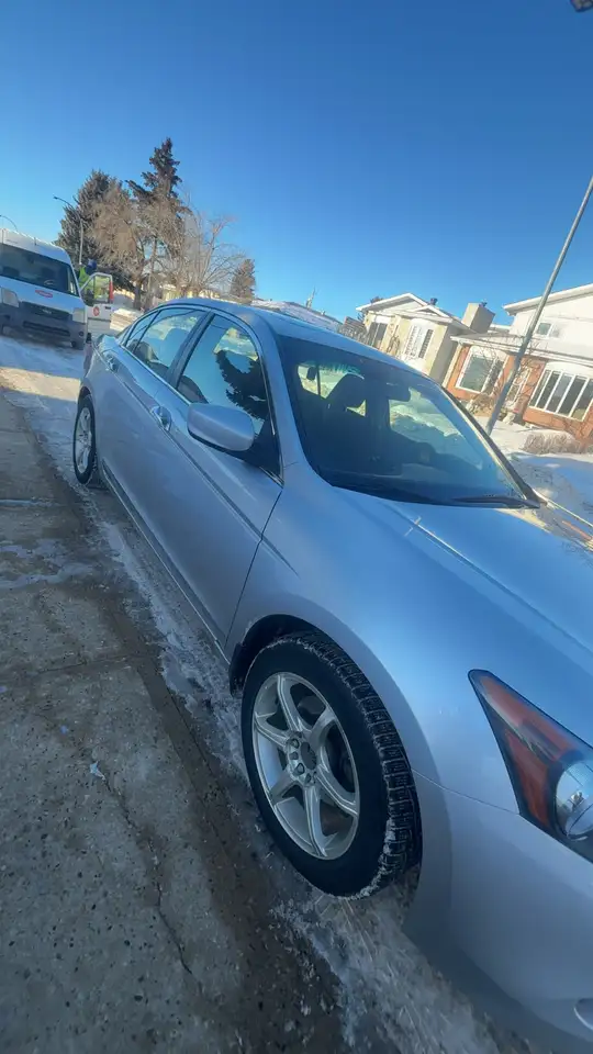 Honda Accord photo Honda Accord