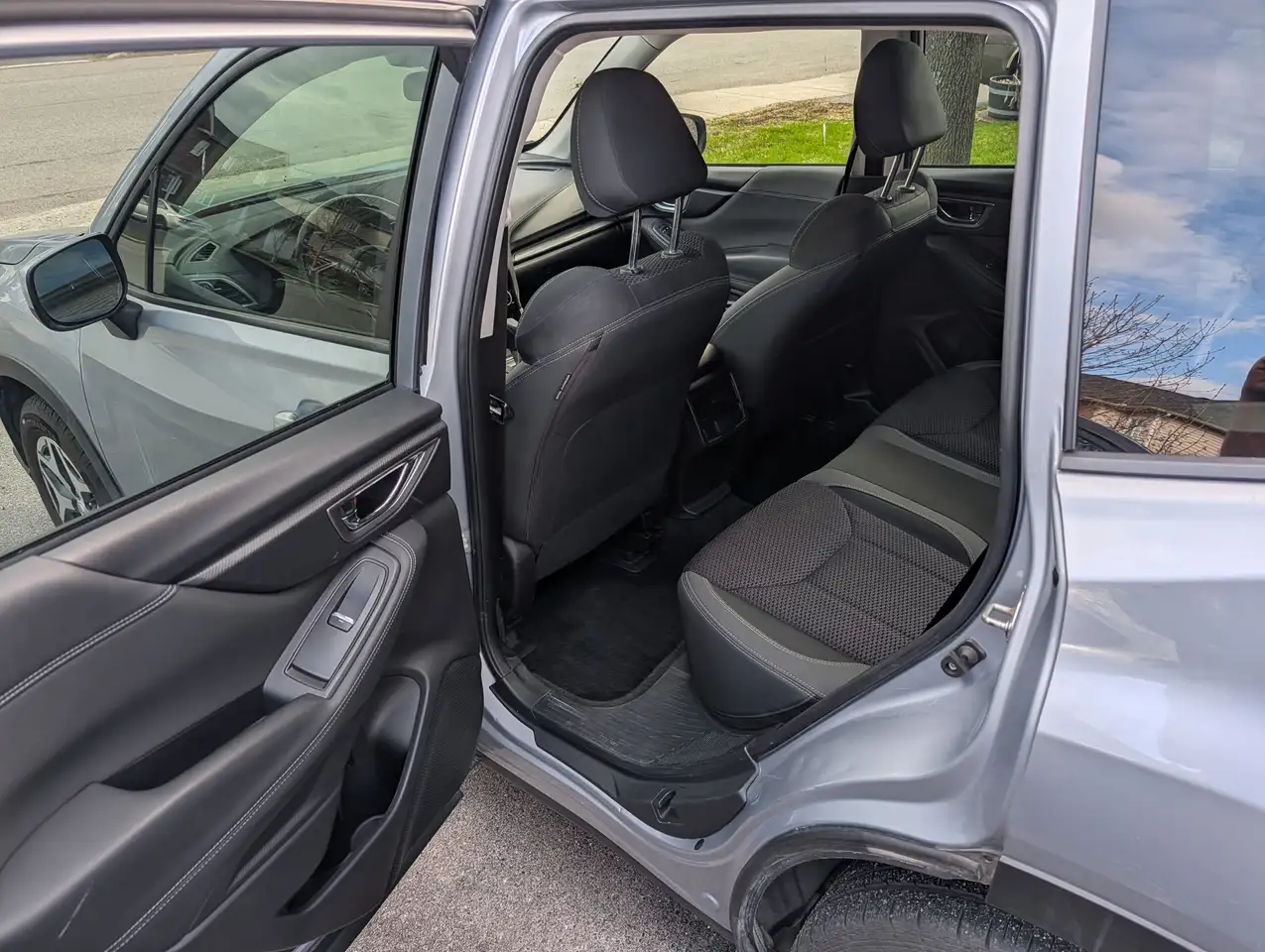 Subaru Forester снимка Subaru Forester