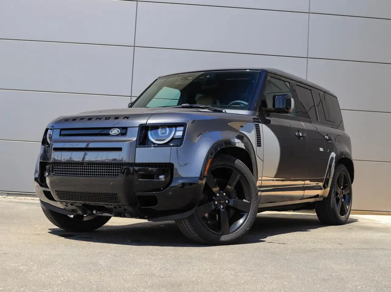 Land Rover Defender снимка Land Rover Defender