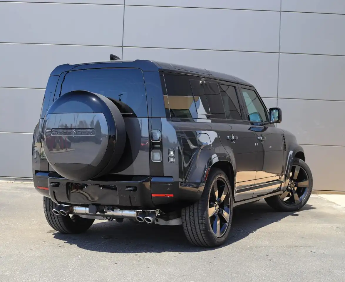 Land Rover Defender снимка Land Rover Defender