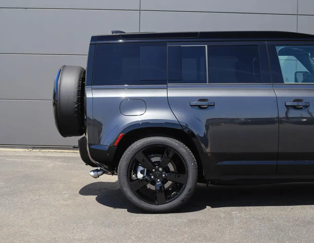 Land Rover Defender снимка Land Rover Defender