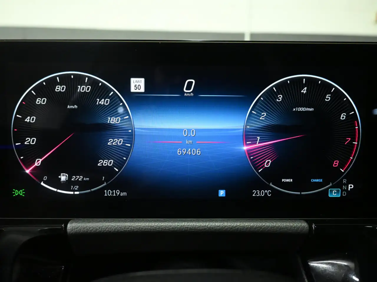 Mercedes-Benz GLA photo Mercedes-Benz GLA