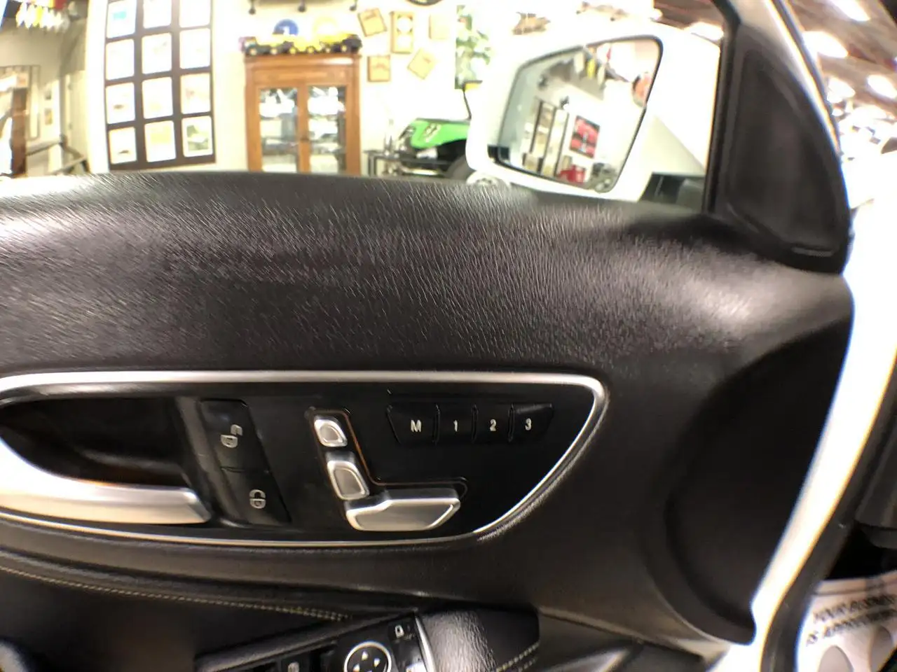Mercedes-Benz GLA fotografie Mercedes-Benz GLA