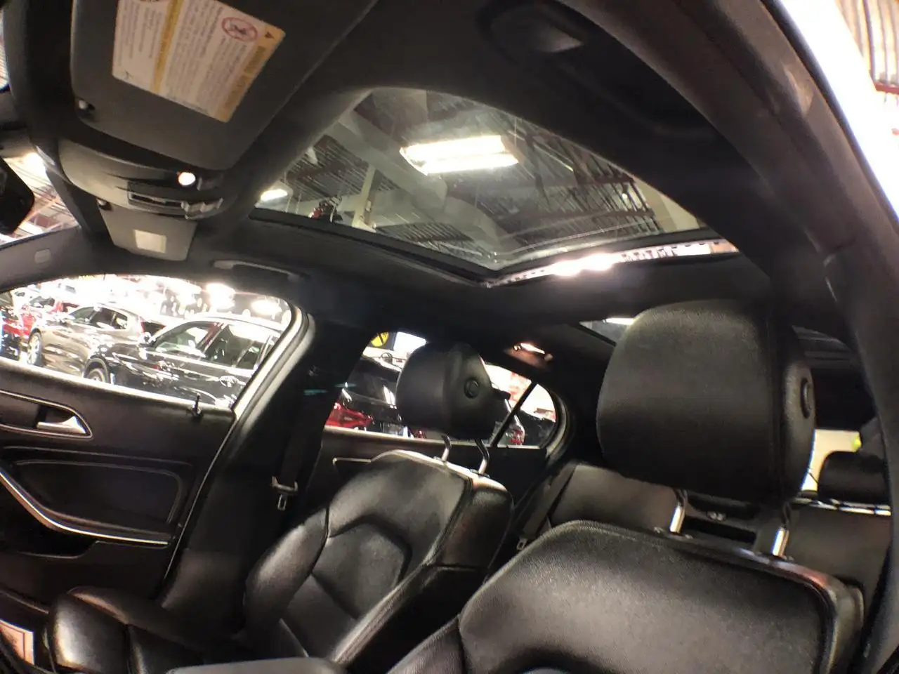 Mercedes-Benz GLA fotografie Mercedes-Benz GLA