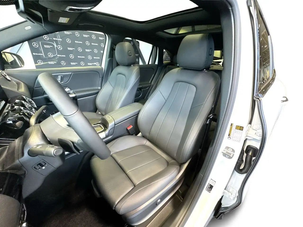 Mercedes-Benz GLA photo Mercedes-Benz GLA