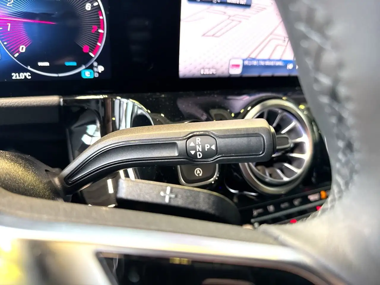 Mercedes-Benz GLA photo Mercedes-Benz GLA