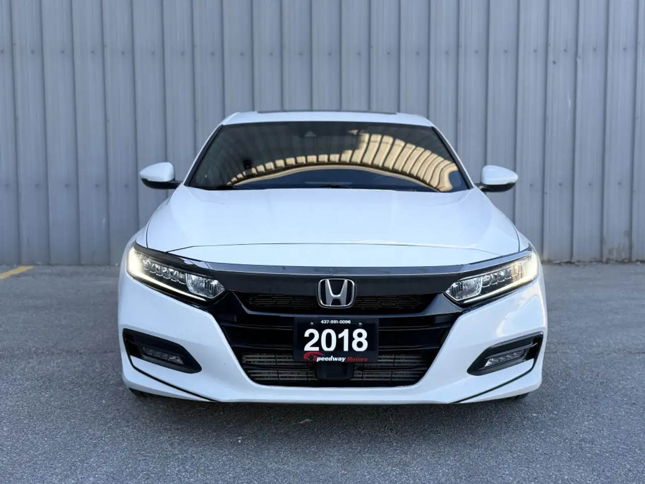 Honda Accord снимка Honda Accord