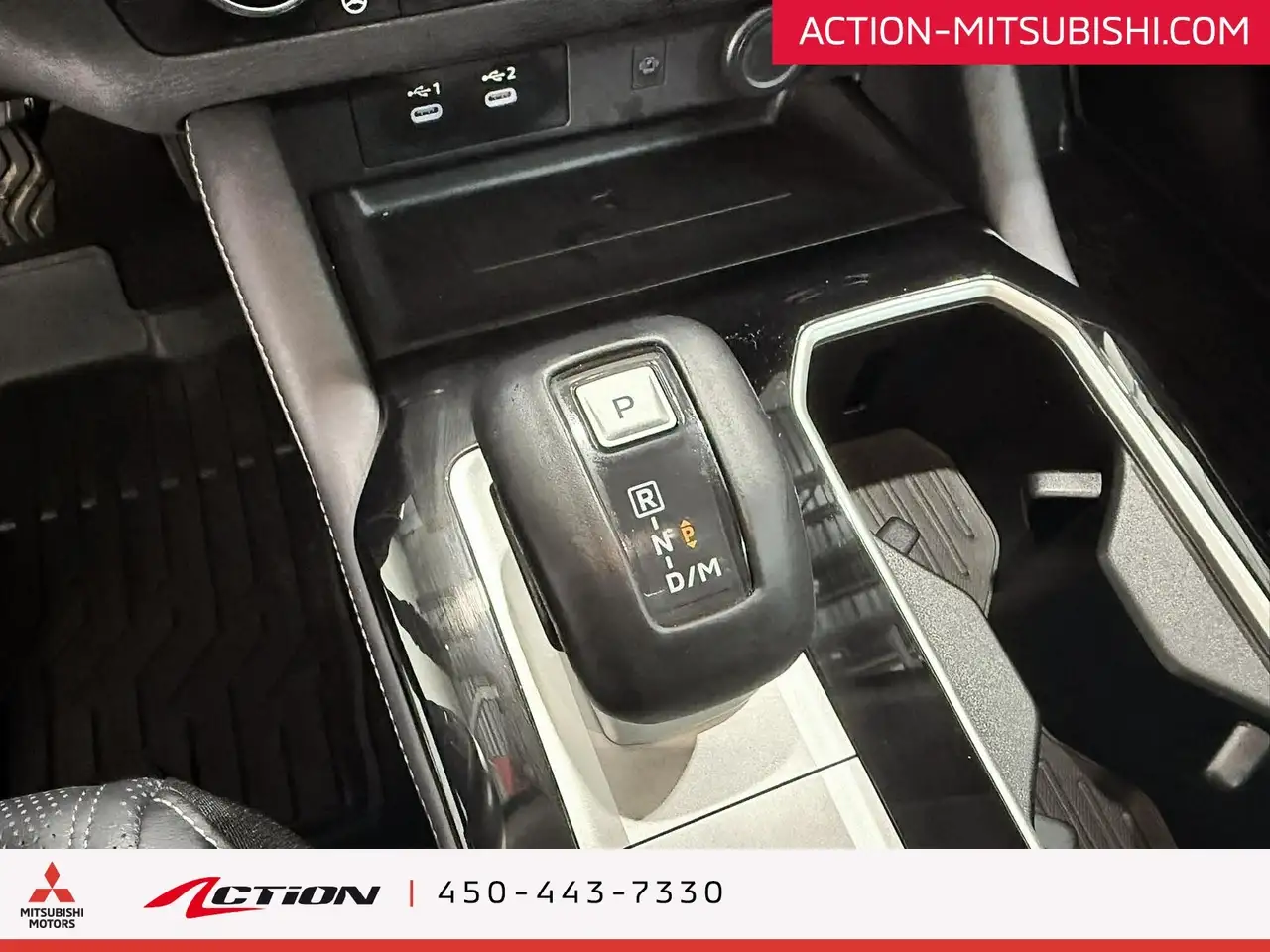 Mitsubishi Outlander снимка Mitsubishi Outlander