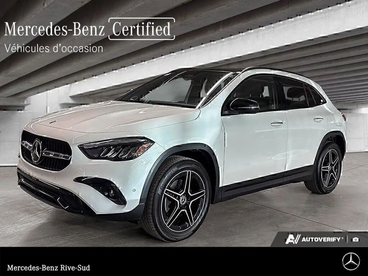 Mercedes-Benz GLA снимка Mercedes-Benz GLA