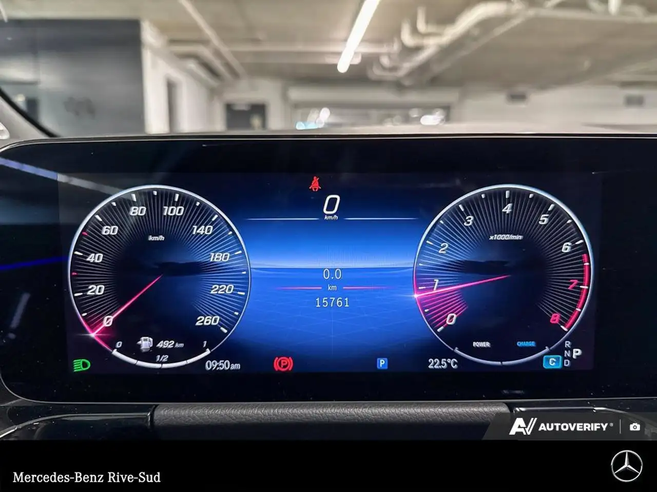 Mercedes-Benz GLA снимка Mercedes-Benz GLA