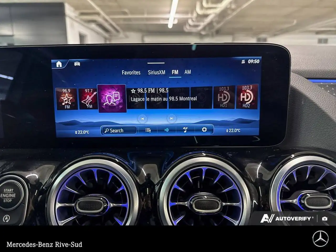 Mercedes-Benz GLA снимка Mercedes-Benz GLA