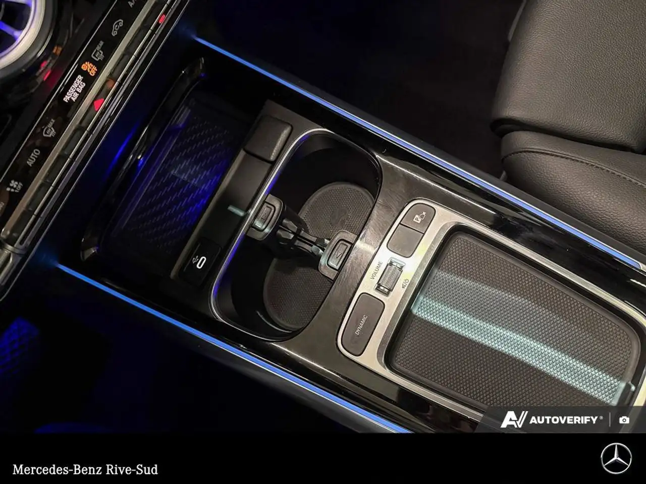 Mercedes-Benz GLA снимка Mercedes-Benz GLA