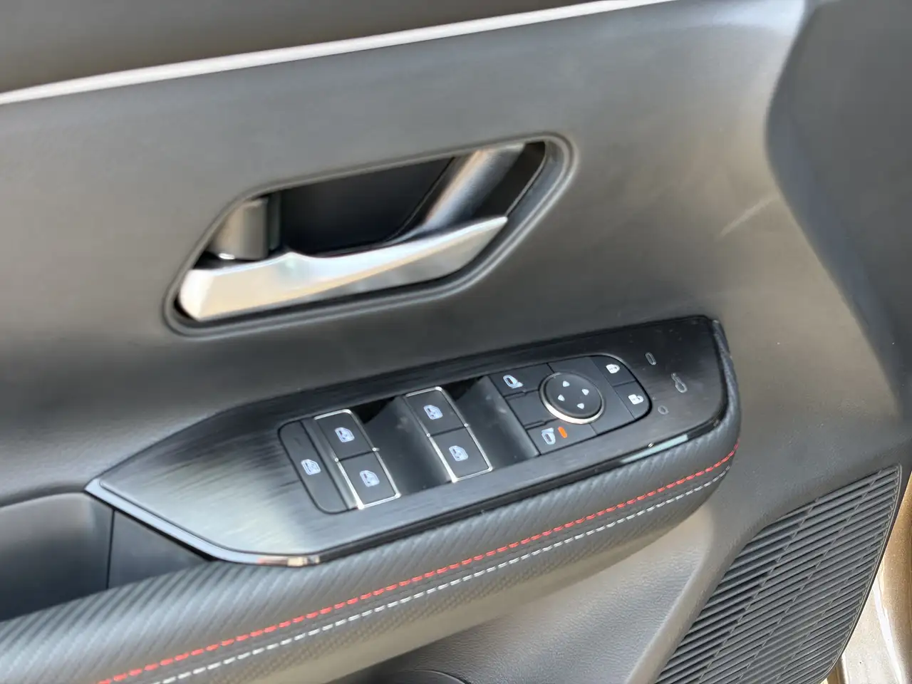 Nissan Kicks photo Nissan Kicks