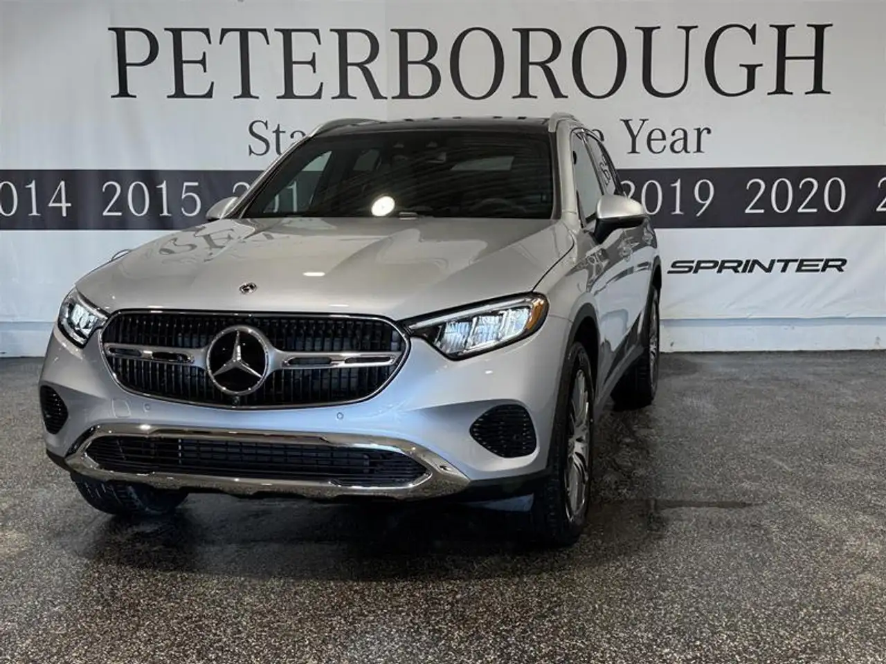 Mercedes-Benz GLC снимка Mercedes-Benz GLC