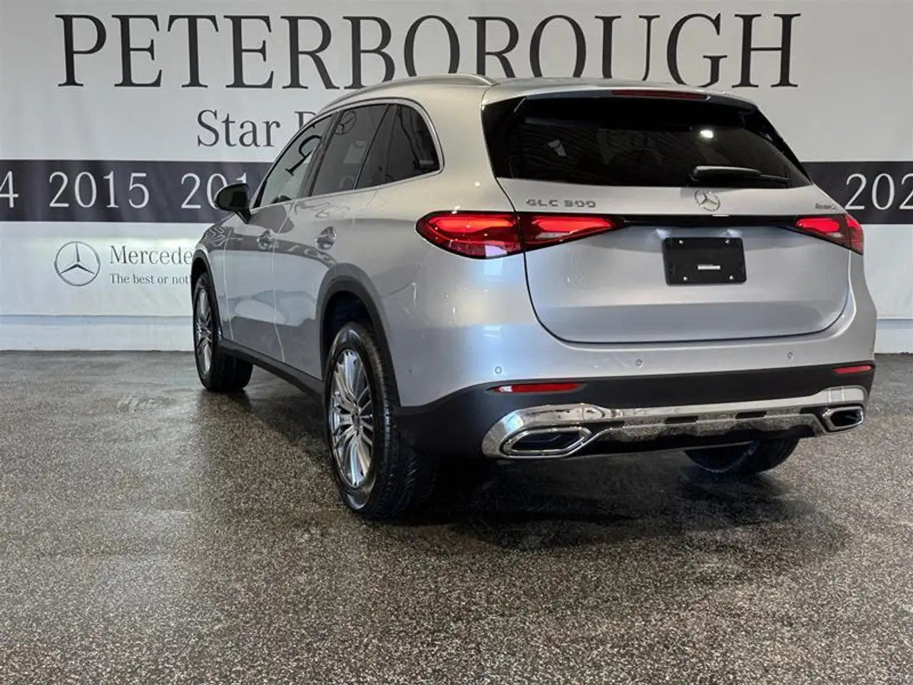 Mercedes-Benz GLC снимка Mercedes-Benz GLC