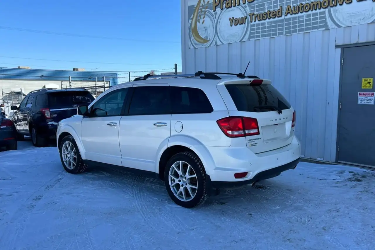 Dodge Journey fotografie Dodge Journey